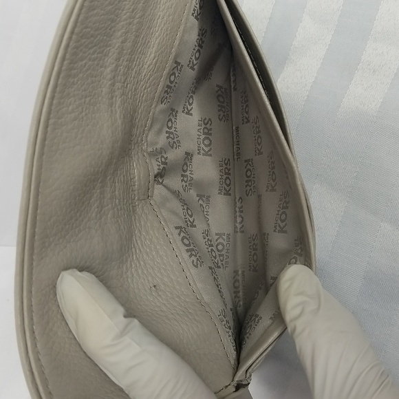 MICHEAL KORS WALLET CARD CASE FLAP TOP - Picture 4 of 8